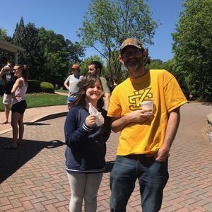 Meet your Posher, Barton bart